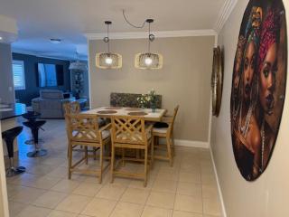 Hibernian Towers 504 - 4