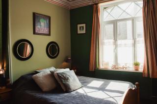 Maison d'hôte Les Notes Endormie Chambre Secrète - Berzée - 3