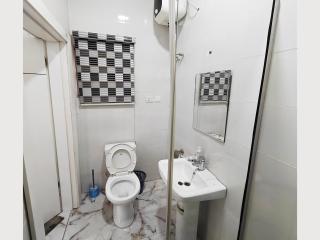 Eko City Apartment - 24hrs Power, Security, Wifi, Netflix, Fully Equipped Kitchen - Lekki - 2