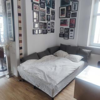 Big Windows apartment - Praga - 9