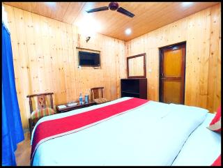 LAKE VIEW SHREE # CHINAR HOTEL Near Lake - A Luxury Collection of Hotel - Nainital - 5