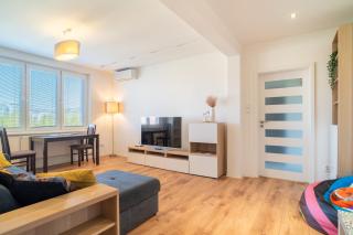Cozy & quiet apartment in wider center - Bratislava - 0