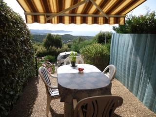 joli studio rez de jardin résidence avec piscine - Cavalaire-sur-Mer - 8