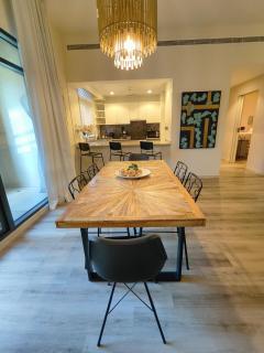 Luxury 2 BD, A Midtown Quintessential Community - Sabkhah - 4