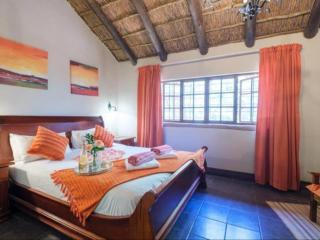 Motozi Lodge - Pelindaba - 2
