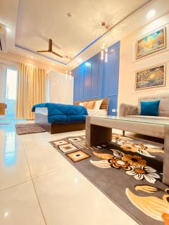 Atha luxury studio - Noida - 6