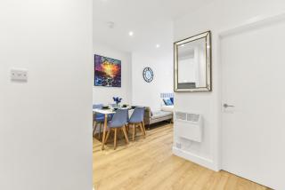 Great Flat on Oxford Street - London - 6