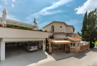 Apartments Harmonija - Budva - 9