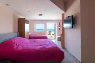 LIVAS Corinth Seaside Family Apartment - 0