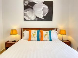 Lofty Retreat Your Serene Escape - Buzzi - 9