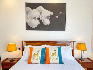 Lofty Retreat Your Serene Escape - Buzzi - 5