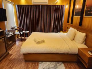 TUPTUP Resto & Resort - Ināni - 1