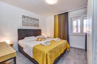 Providenca Accommodation II - Mali Lošinj - 1