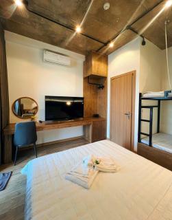 Ngoc Anh Homestay's - Ha Long - 7