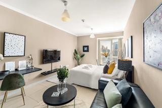 Silkhaus Modern Studio near Almas in West Lake - Dubai - 0