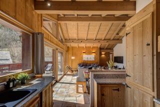 Apartment Soleil, Alpes Travel, Argentière, Sleeps 9 - Chamonix - 8