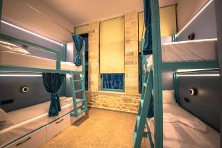 Vega 43 Hostel - Sarandë - 6