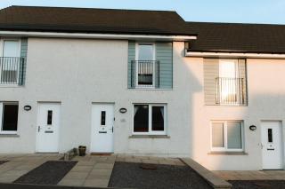 15 Queen Elizabeth Way, Kirkwall - 1
