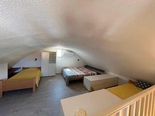 Gruissan - T2 Mezzanine Climatisé - 6 Pers - Parking Proche Plage - FR-1-796-87 - 1