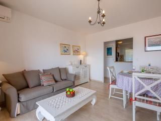 Apartment Les Pins Dorés-2 by Interhome - Sainte-Maxime - 4