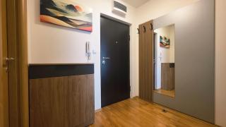 Modern Luxury Apartment & Free Parking - Donje Mladice - 9