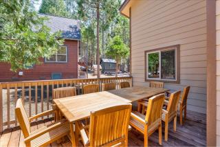 Yosemite Base Camp- Updated cabin INSIDE Yosemite - 7