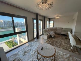 Chalet in Marassi Marina, Canal view with luxurious furniture - El Alamein - 8