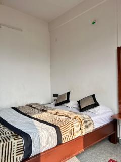 Hotel Riva Inn - Guwahati - 2