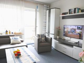 2-Zimmer-Appartement im 1. Obergeschoss mit Hallenschwimmbad und Sauna. - Westerland - 6