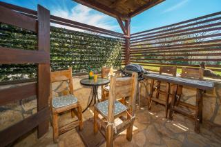 Rustic Stonehouse with Jacuzzi - Bajčići - 8