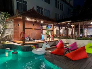 Aveon Hotel Yogyakarta by Daphna Management - 3