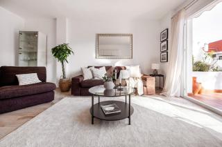 Lady Mia - Marbella - 9