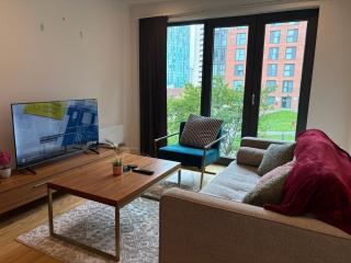 Cozy Birmingham Apartment for Two - Birmingham - 9