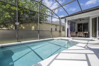 Cozy 4Bd Home Pool & Hot Tub at Trafalgar Resort - 0