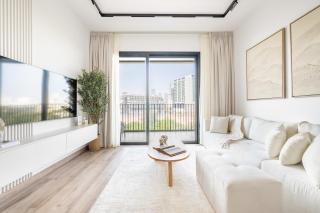 JVC Gem - 2BRplus1 in Oakley Square with Prime Amenities - 0