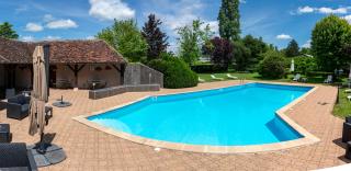 Le relais fleuri, Hôtel et restaurant Logis - Avallon - Sauvigny-le-Bois - 2