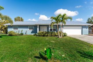3 Bed, 3 Bath, Pool Home with Boat Dock - 6