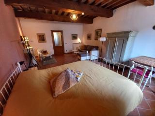 La Lucciola - Lari - 8