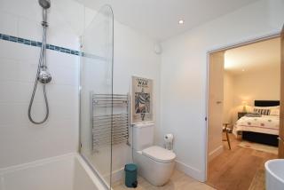 Corkwood - Coastal Retreat - 4