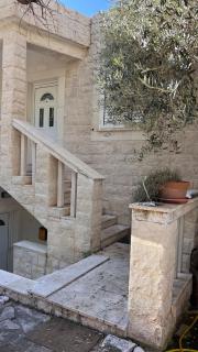Beachfront Four Bedroom Apartment - Sveti Stefan - 7