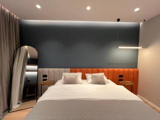 New Chic Apartment, Central - Tirana - 8