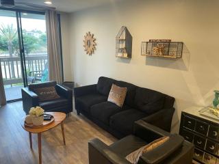 NEW NEW Gorgeous Condo on the beach - Oceanside - 8