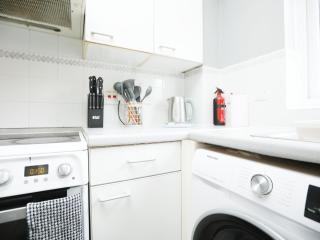 Palmers Place By N And N Stays, Great Location Close to Aztec West and Main Travel Routes, perfect for workers, contractors or a short break, great disc for long stays available - Bristol - 4