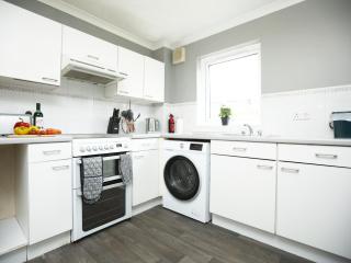 Palmers Place By N And N Stays, Great Location Close to Aztec West and Main Travel Routes, perfect for workers, contractors or a short break, great disc for long stays available - Bristol - 7