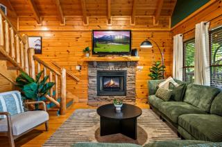 Amazing Views Wgameroom, Hot Tub, Pool - Pigeon Forge - 3