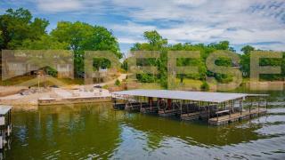 Beach Cabin #3 - Lake Ozark - 9