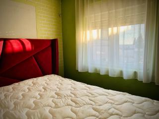 Bright house - Sutomore - 8