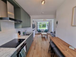 Headley House by Cliftonvalley Apartments - Bristol - 1