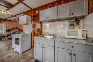 Beach Cabin #5 - Lake Ozark - 4