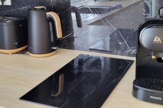 Ravissant T2, proche centre, quartier très calme,,parking,clim, déco soignée - Montpellier - 2